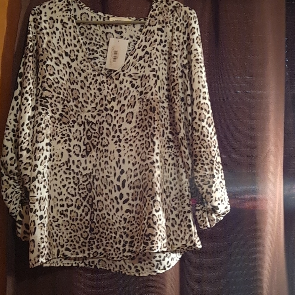 Woman shirt